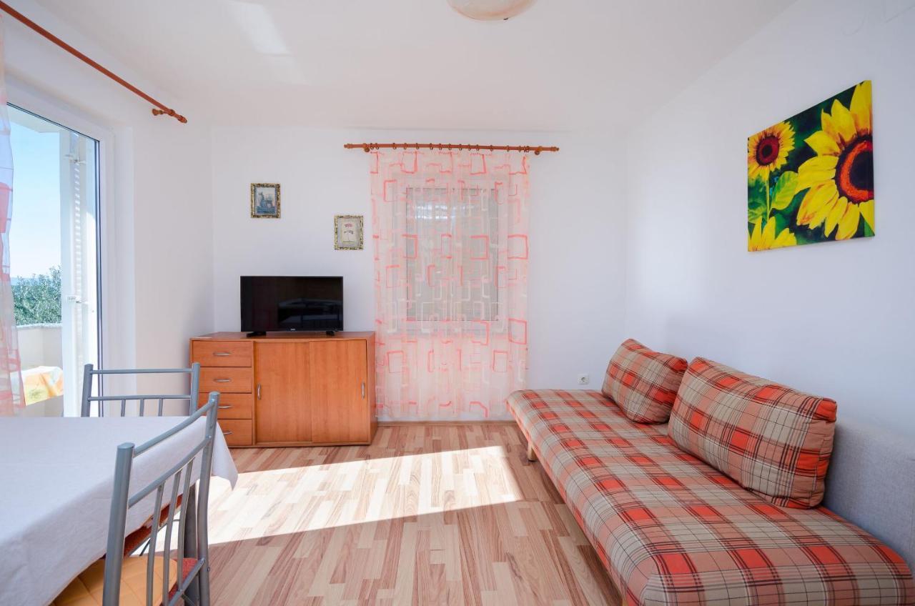 Apartments Blazenka Banjol Extérieur photo