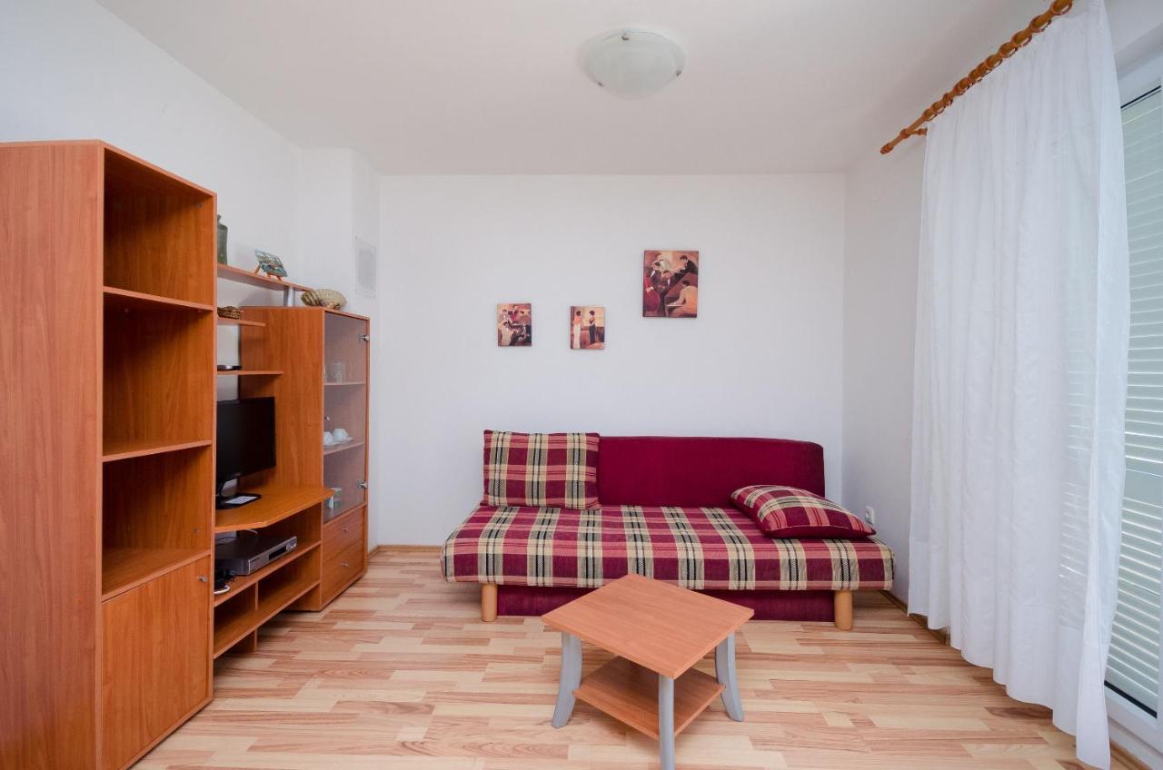 Apartments Blazenka Banjol Extérieur photo