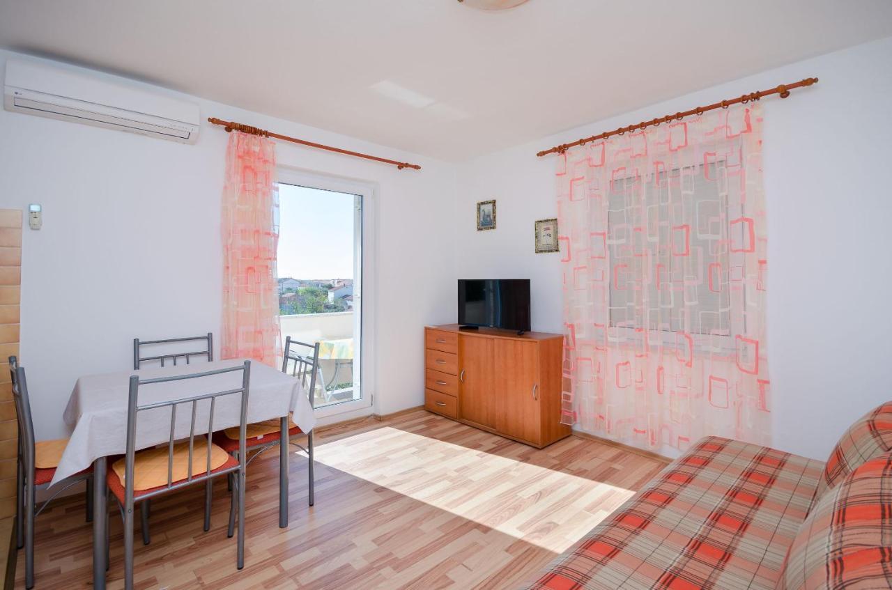 Apartments Blazenka Banjol Extérieur photo